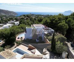 Villa en venta en el Portert, Moraira, Costa Blanca.. SISK-T230