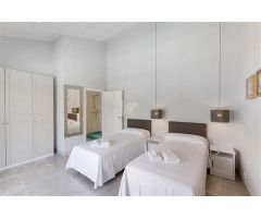 Bonito hostal en venta en Jávea.. SISK-T31