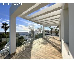 Villa Moderna en venta con vistas al mar en Moraira, Costa Blanca.. SISK-T313