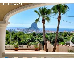 Villa de 6 dormitorios con apartamento de invitados en Calpe. SISK-T73