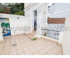 casa adosada en Venta en Torrox. RLJO-T6411