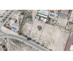 Parcela urbana con licencia de obra en venta en La Cabuzana – Vera Playa. XIDB-T223