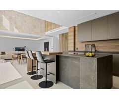 villa en Venta en Benahavis. LEPV-T4256