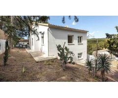 villa en Venta en Santa Ponsa. XPNT-T3940