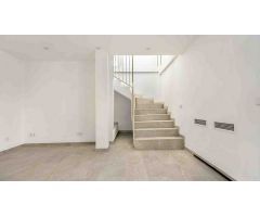 villa en Venta en Santa Ponsa. XPNT-T3940