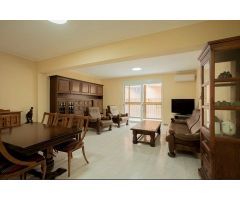 Apartamento muy céntrico, amplio y cómodo además está a un paso de la playa Arenal.. MPQJ-T3079
