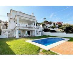casa unifamiliar en Venta en Benalmádena. DXUQ-T3245