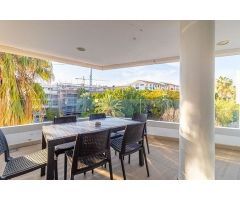 Piso en venta en San Pedro de Alcántara. BUNR-T36
