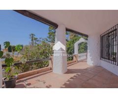 villa en Venta en Salobrena. ADTN-T1911