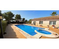 villa en Venta en Los Alcazares. ETRV-T2684