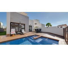 villa en Venta en Ciudad Quesada. ETRV-T2690