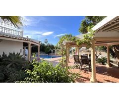 chalet en Venta en Denia. BCLW-T2781