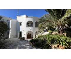 chalet en Venta en Denia. BCLW-T2847