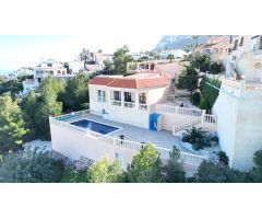 chalet en Venta en Denia. BCLW-T2861