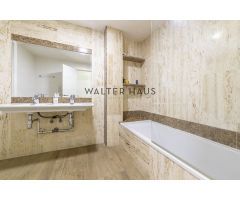 Piso en venta con terraza a reformar en Nueva España, Madrid.. EGYB-T693