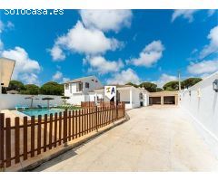 villa en Venta en Barbate. FQFR-T5606