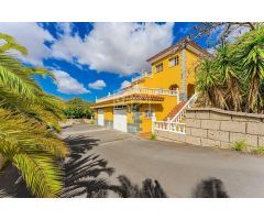 villa en Venta en San Miguel De Abona. UEBZ-T1375