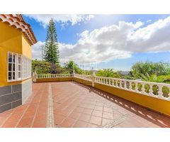 villa en Venta en San Miguel De Abona. UEBZ-T1375