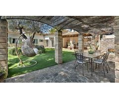 villa en Venta en Santa Ponsa. XPNT-T3947