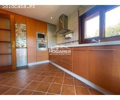 villa en Venta en Mos. XZWZ-T178