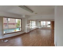 espacio de oficina en Venta en Vigo. XZWZ-T179