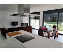villa en Venta en Vigo. XZWZ-T22