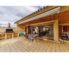 Chalet de lujo con piscina y pista de tenis en Santa Cristina d amp;apos;Aro, Costa Brava. EGYB-T696