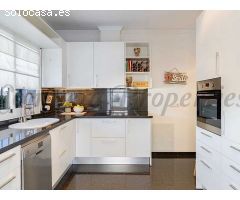 villa en Venta en Alhaurín el Grande. RLJO-T6422