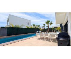 villa en Venta en Ciudad Quesada. ETRV-T2825