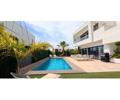 villa en Venta en Ciudad Quesada. ETRV-T2825