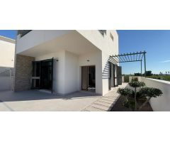 villa en Venta en Daya Nueva. ETRV-T2826