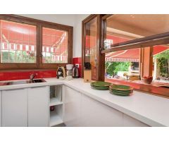 Encantadora casa independiente con jardín llano, piscina y apartamento anexo en Tamariu. XNVV-T973