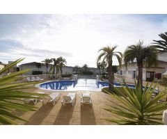 Apartamento de 2 dormitorios en Benissa Costa, con piscina comunitaria y bonitas vistas abiertas, a 