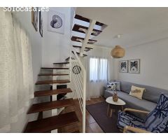 DUPLEX PUEBLO CANARIO con TERRAZA VISTA MAR. QHGQ-T189