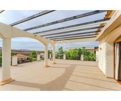 villa en Venta en Adeje. UEBZ-T1379