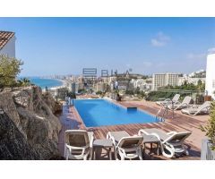 villa en Venta en Fuengirola. DXUQ-T3528