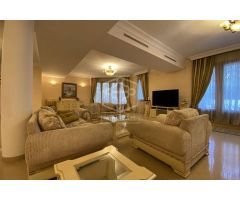 villa en Venta en Castelldefels. UEBZ-T1385
