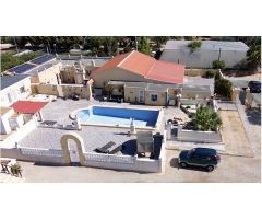 casa en Venta en Los Montesinos. ETRV-T2942