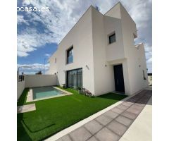 villa en Venta en Benijofar. ETRV-T2948