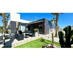 villa en Venta en Orihuela Costa. ETRV-T2950