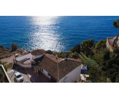 Chalet-Villa en venta en Benisa Costa, Punta Estrella: 5 habitaciones, piscina.. SISK-T410