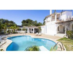 villa en Venta en Palmanova. XPNT-T3953