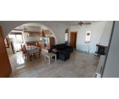 villa en Venta en Torrevieja. ETRV-T3016
