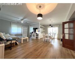 villa en Venta en Vinuela. FQFR-T5622