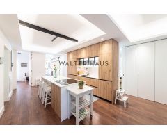Piso en venta con terraza en Trafalgar, Madrid. EGYB-T711