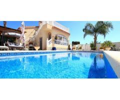 villa en Venta en Ciudad Quesada. ETRV-T3104