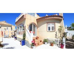 villa en Venta en Ciudad Quesada. ETRV-T3104