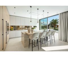 villa en Venta en Marbella. LEPV-T4270