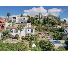 villa en Venta en Salobrena. ADTN-T1916