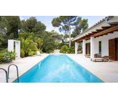 villa en Venta en Santa Ponsa. XPNT-T3955
